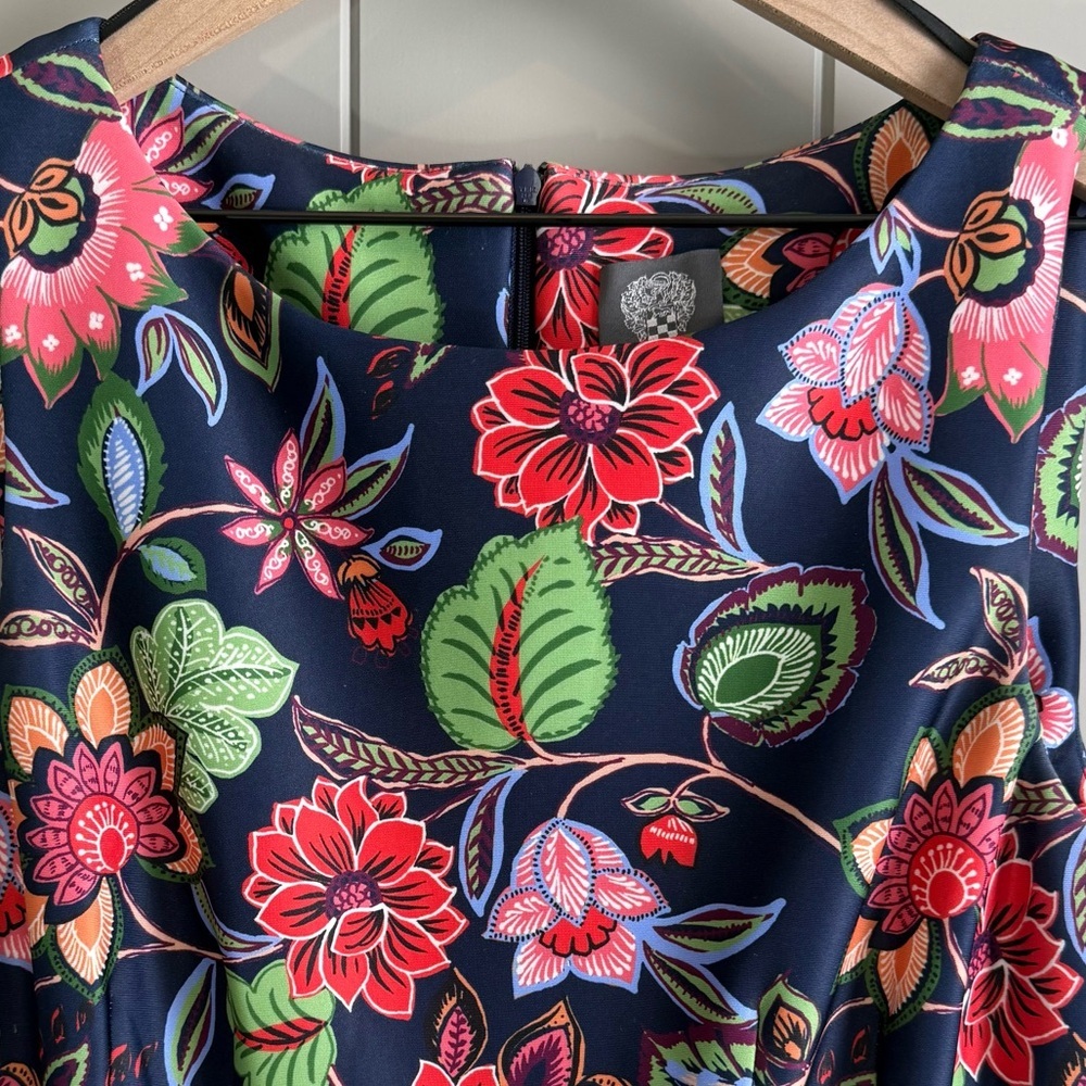 Vince Camuto Floral Sleeveless Scuba Fit & Flare Dress, Size 10 - Picture 6 of 17